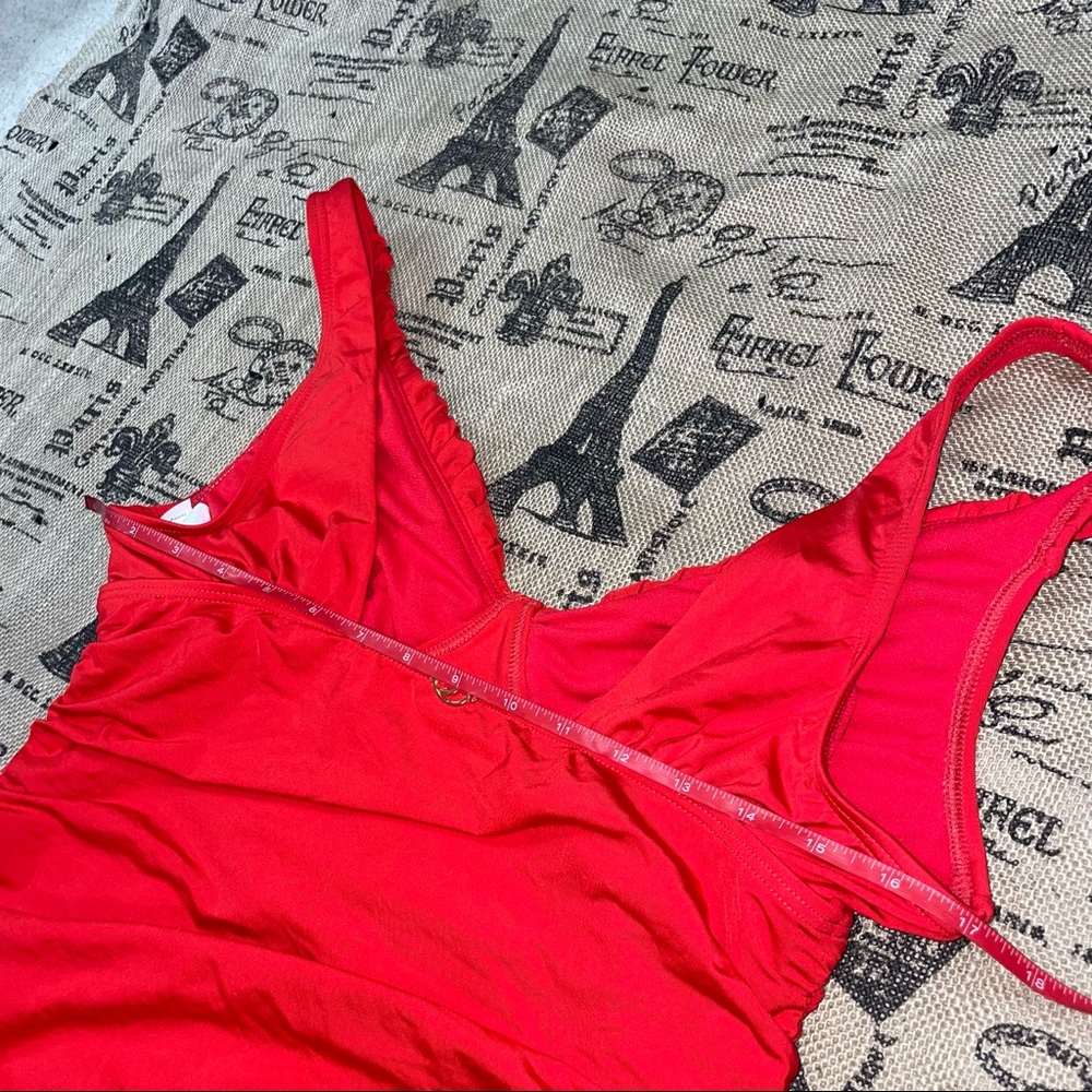 Jantzen Red Ruffle V Neck Swimsuit Size 14 Excellent Condition - Picture 13 of 14